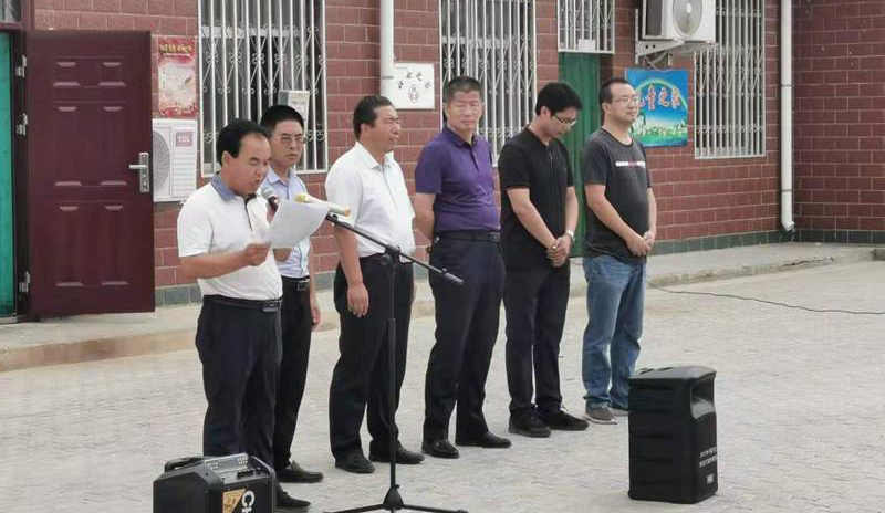 寧夏回族自治區(qū)吳忠市同心縣農(nóng)業(yè)局展會，愛麗潔農(nóng)村廁所改造產(chǎn)品備受歡迎！